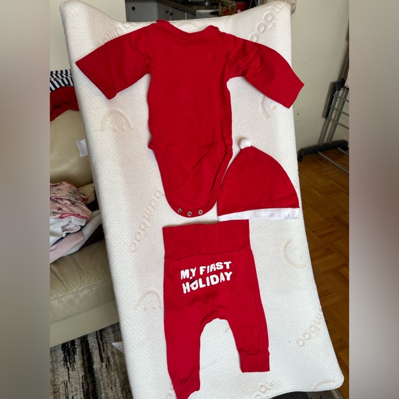 H&M baby Christmas set 1-2 months - Picture 2 of 3